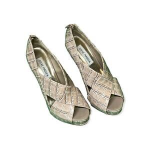 Steve Madden Staying Classy Peep-Toe Stiletto Heels Size 6